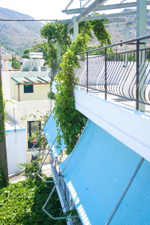 George Apartments Livadia  Dış mekan fotoğraf
